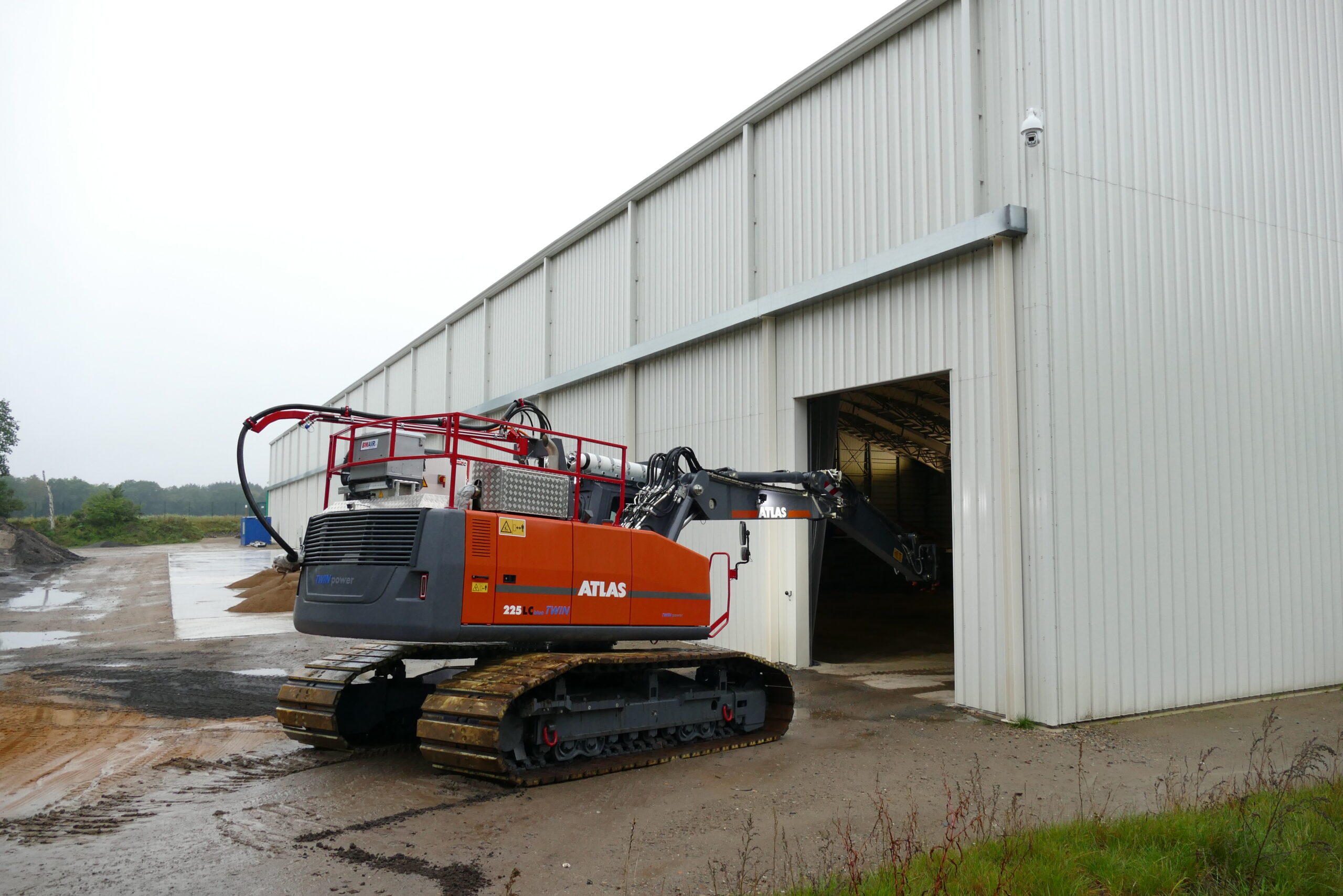 The ATLAS armoured excavator – a world first